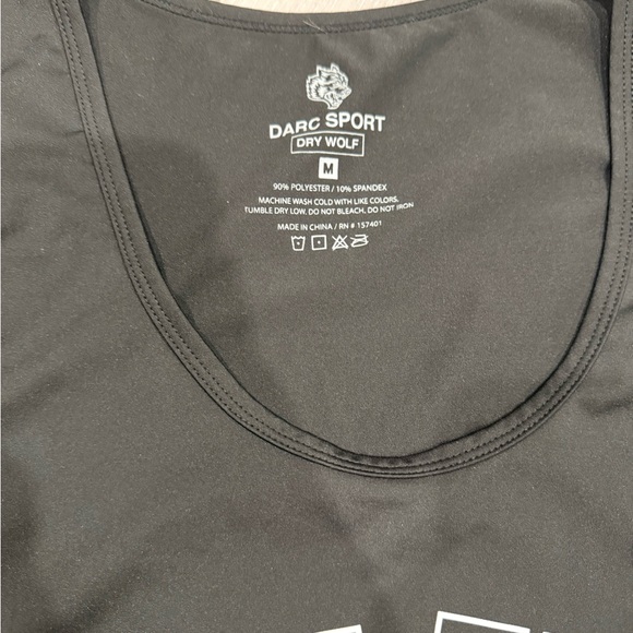 Darc Sport Wolves Gym Black Tank Top - Picture 7 of 7